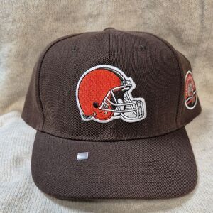 Cleveland Browns Season Ticket Member Sliderback Hat - New